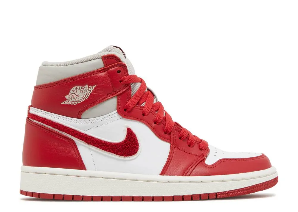 Air Jordan 1 High OG Chenille