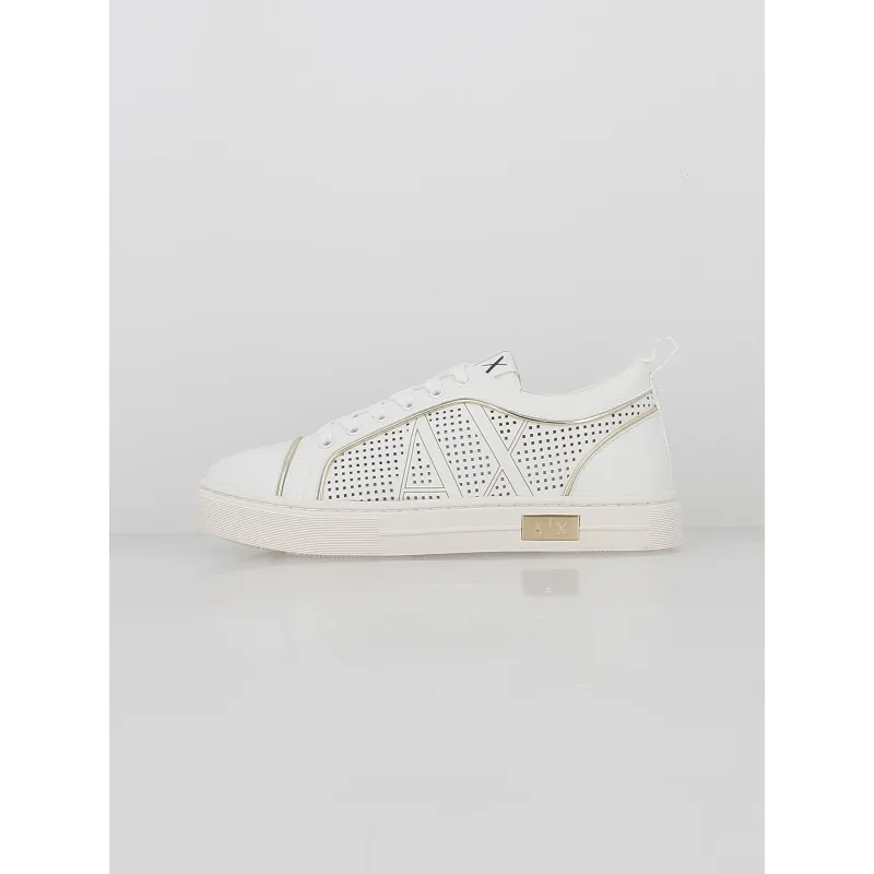 Baskets optic gold blanc femme - Armani Exchange | wimod