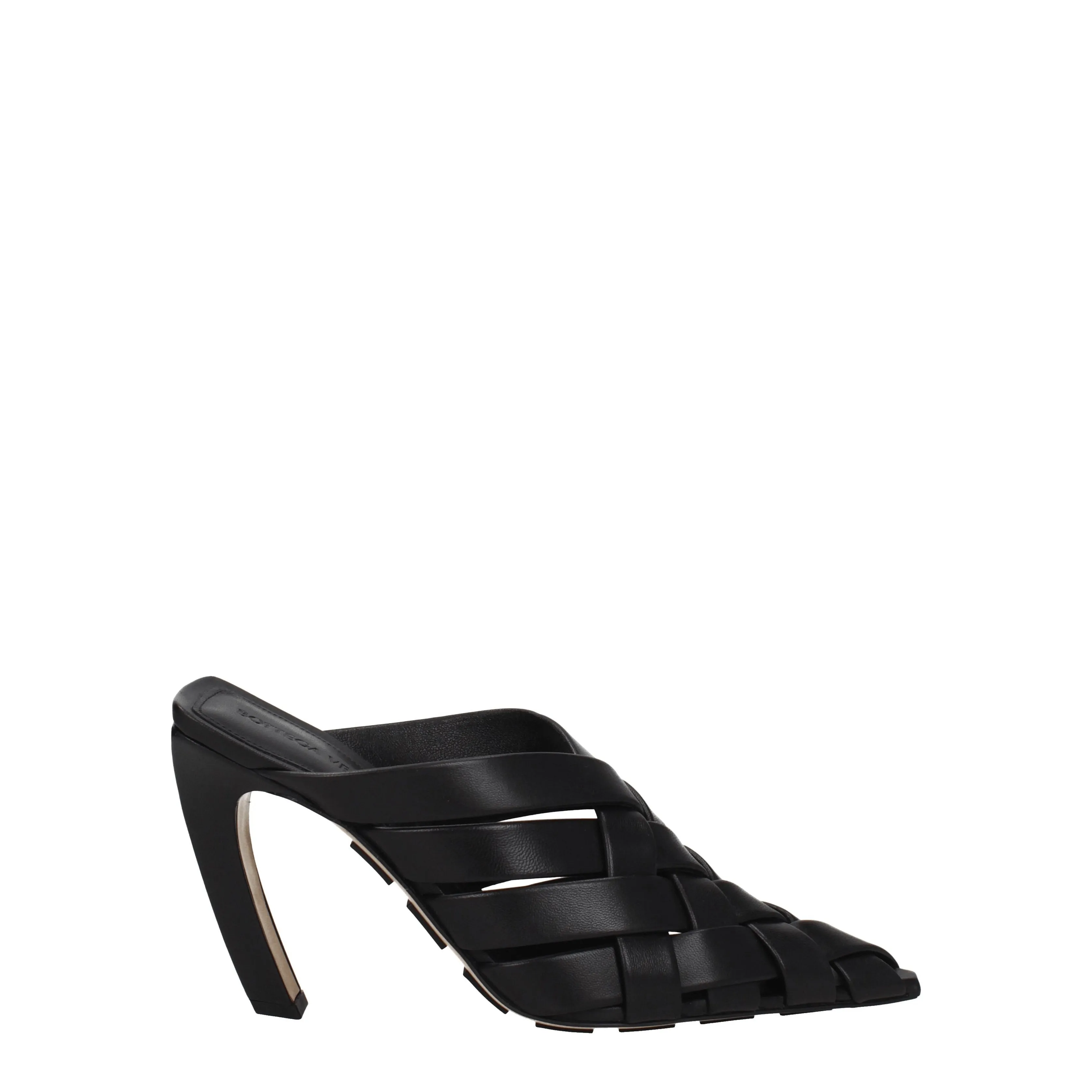 Bottega veneta sandals femmes en cuir noir