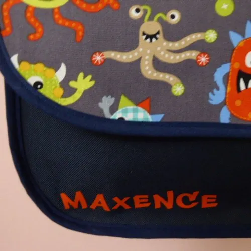 Cartable maternelle garçon s cartable personnalisé et unique en toile impermeable et tissu à motif (monstre....) porté bandoulié