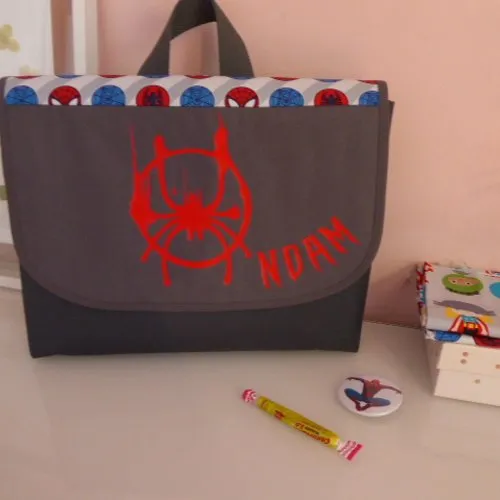 Cartable maternelle théme au choix entiérement personnalisable mini cartable s spiderman avec prénom....