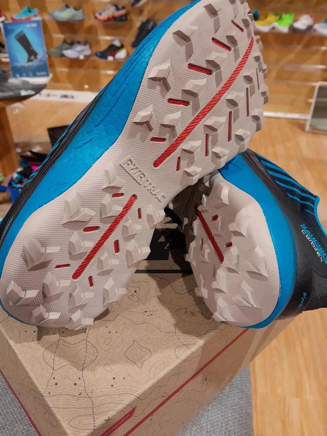 Chaussures de Trail Saucony  44
