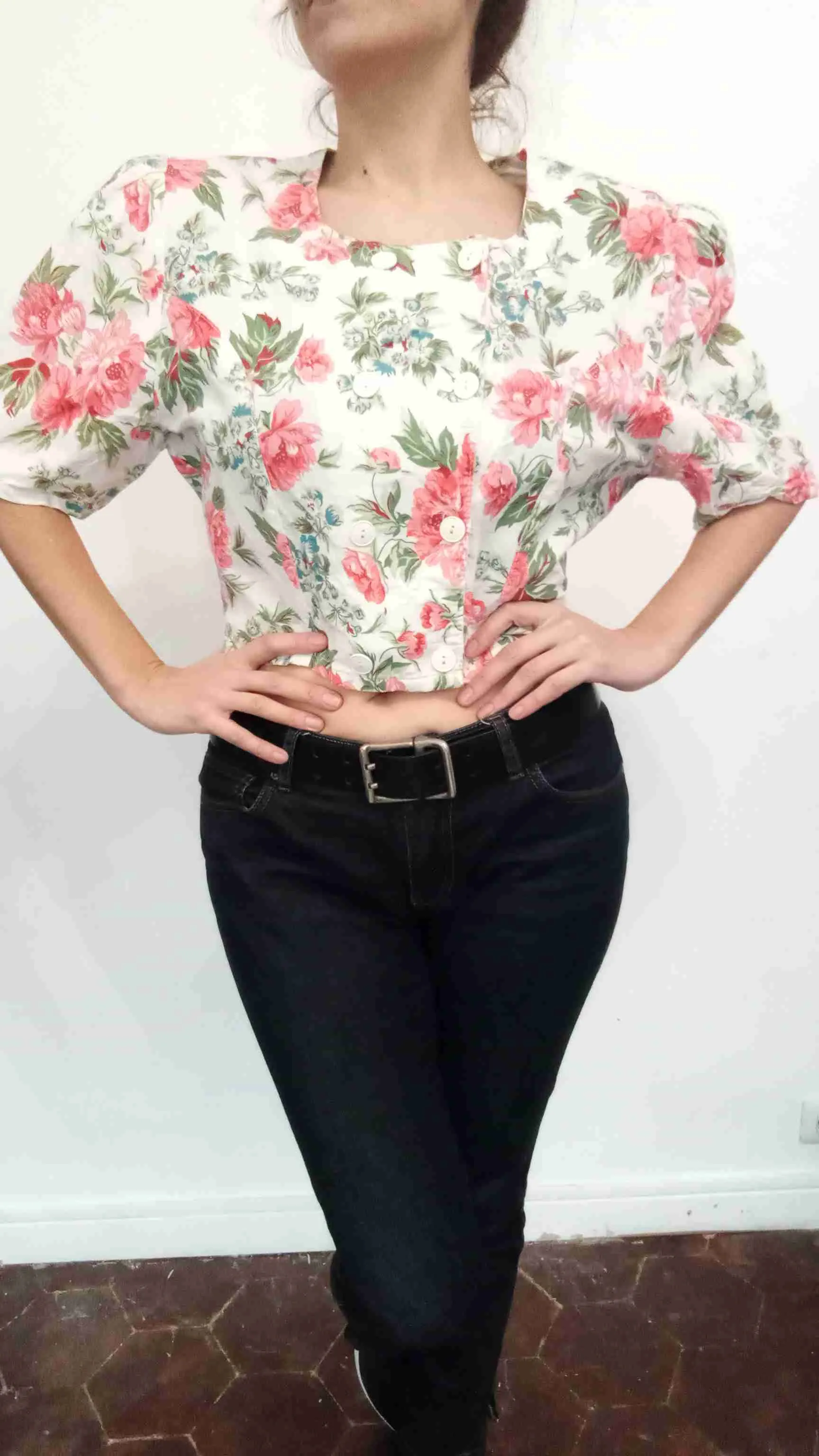 Crop top à fleurs