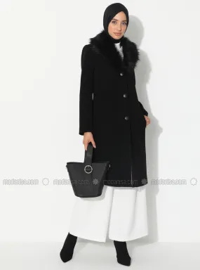 Faux Fur Collar Detailed Coat Black