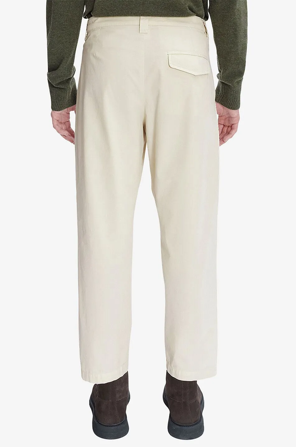 Pantalon chino raccourci à pinces Renato