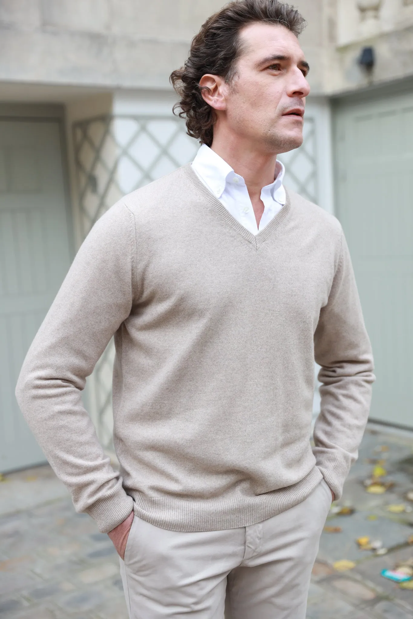 Pull Elijah col v en cachemire - Beige